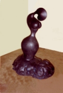 Bild: Medea, 1992, Gipsauflage für Bronze, Höhe 140cm